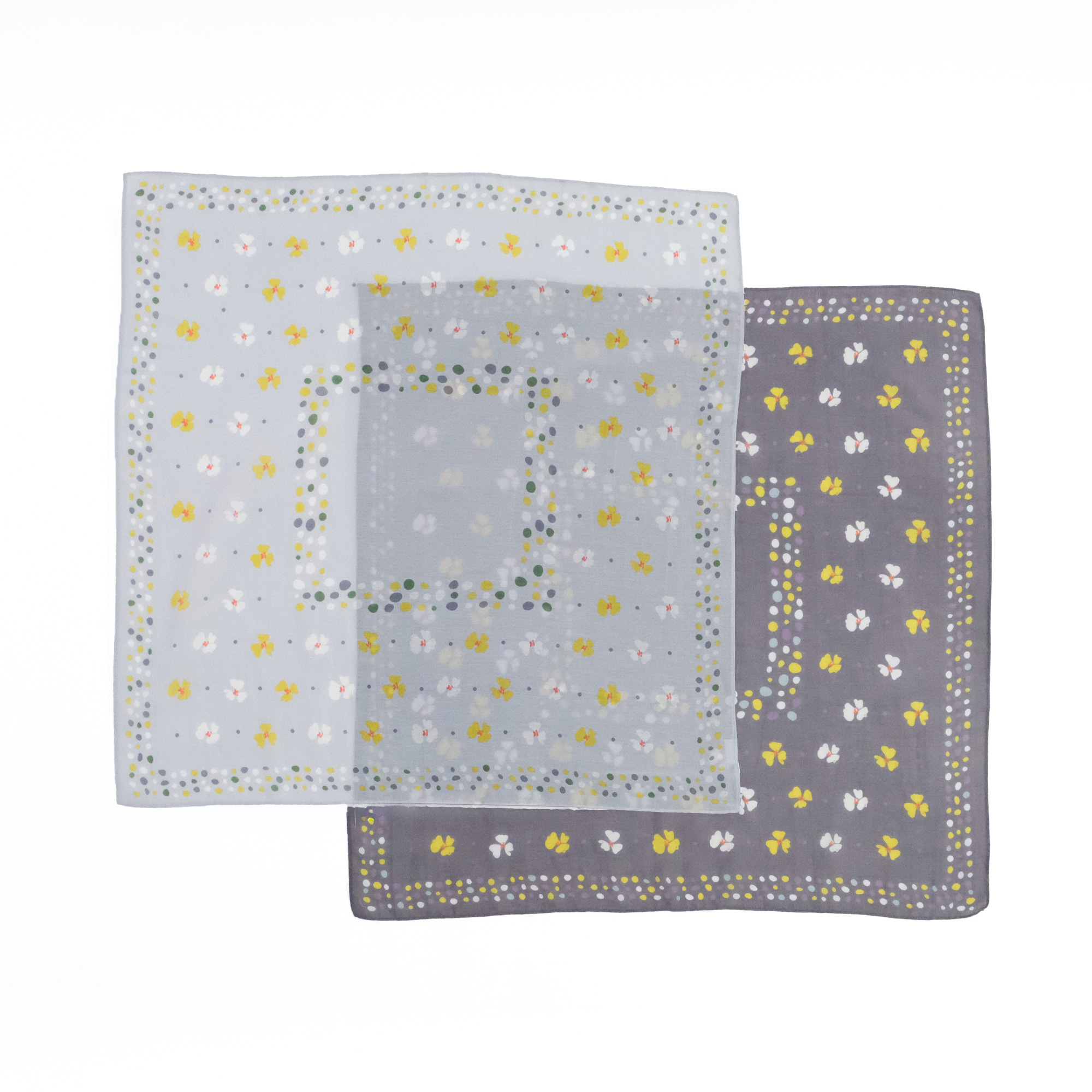【先行予約】可憐な花とランダムドットのパネルスカーフ（2色）