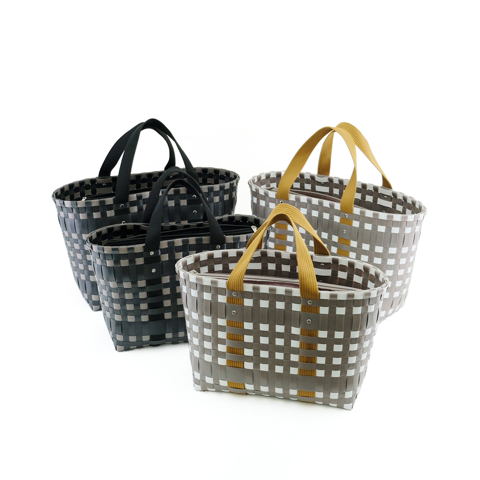 【先行予約】大人ピクニックに持って行きたい保冷ポーチ付きバッグ（2色・2サイズ）