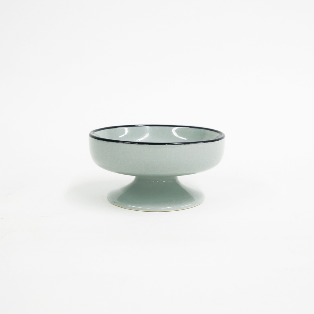 【先行予約】エッジカラーをアクセントに楽しめる 重ねられるデザートカップ（3色）